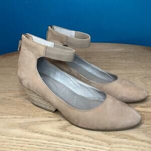 Eileen Fisher Liza Nubuck Stretch Ankle Strap Chunky Heel Pump Women’s Size 8.5